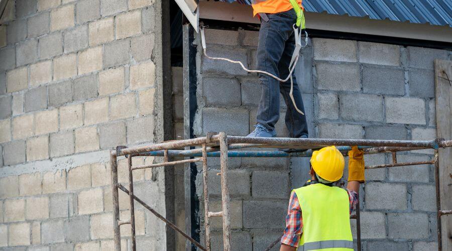 Expert Emergency Roof Repairs services in Magnolia, NC